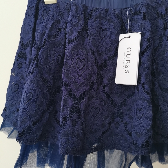 2/40 Guess little girl lace Skirts - Picture 9 of 11